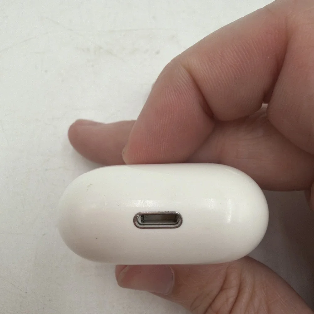 Apple AirPods Charging Case Replacement Only A1602